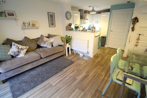 Kitchen/Diner- click for photo gallery